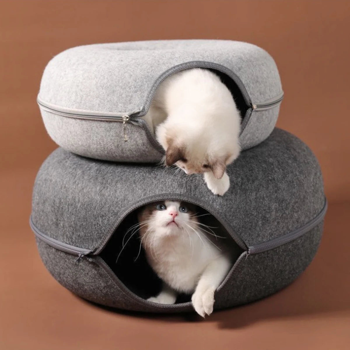 Felt Donut Bed & Tunnel