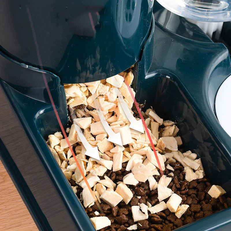Pet All-in-One Food & Water Feeder