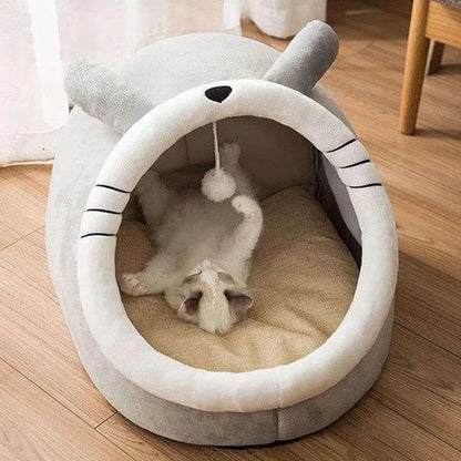 Cartoon-Inspired Deep Sleep Pet Bed