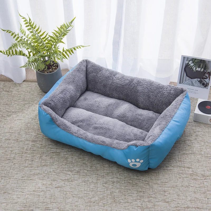 Color Square Winter Pet Bed